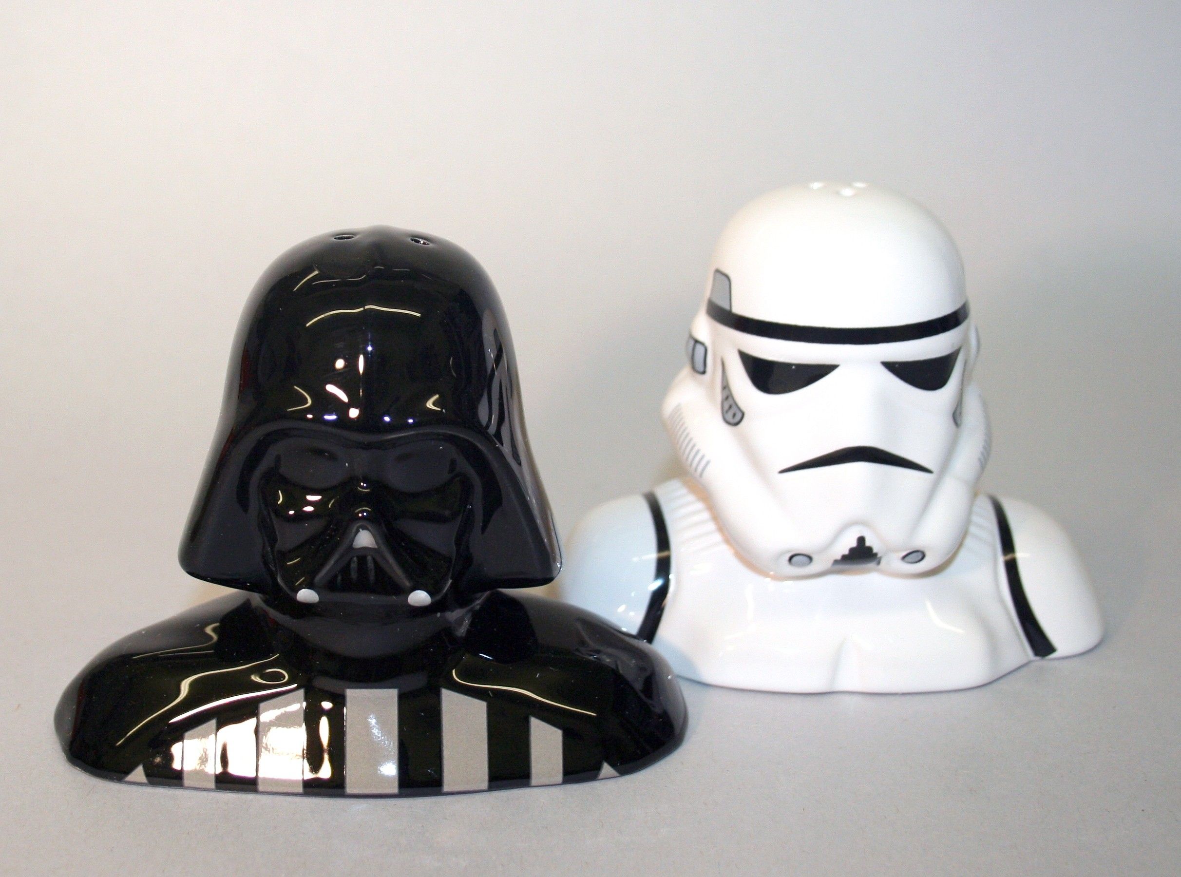 Star Wars Darth Vader and Storm Trooper Salt & Pepper Shakers